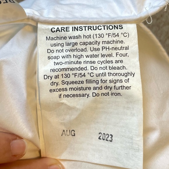 Restful Nights IHG Pillow Pacific Coast Medium Firm Support Pillow King Size - Picture 9 of 10